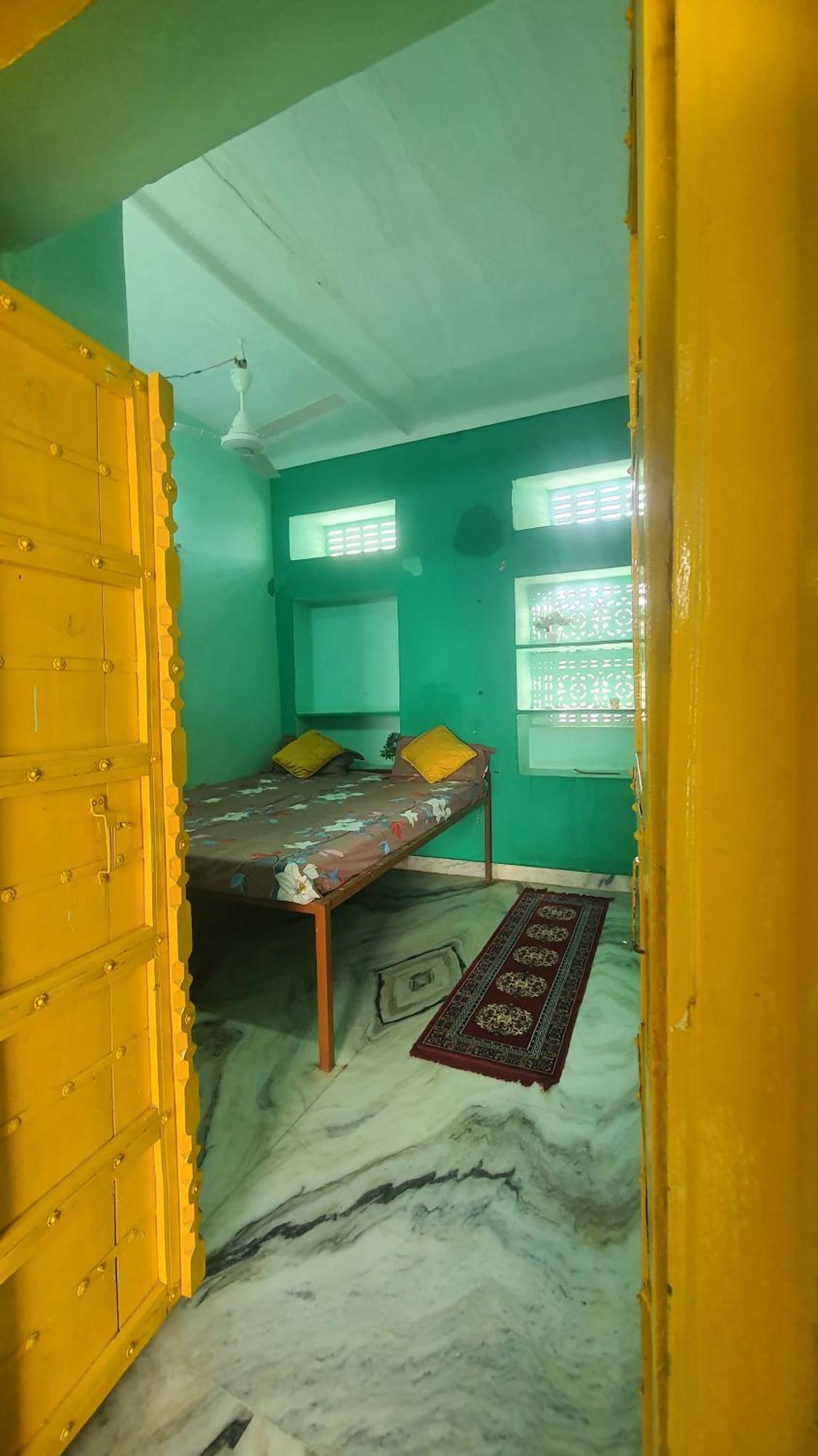 Anand Hostel Pushkar Exteriör bild